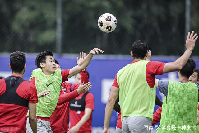 欧冠-迪巴拉双响 莫拉塔进球 尤文4-2提前出线
